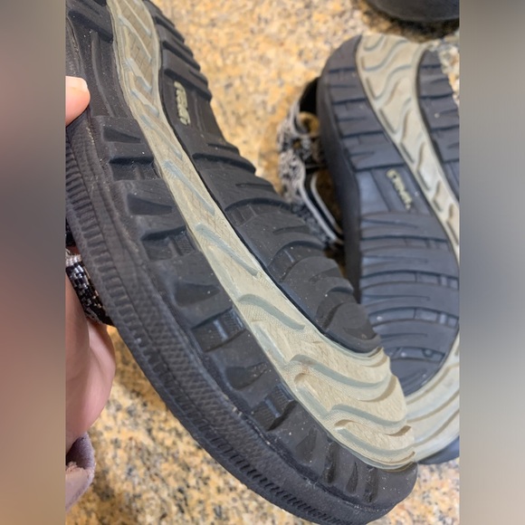 Teva black sandals women’s size 9 - Picture 7 of 7